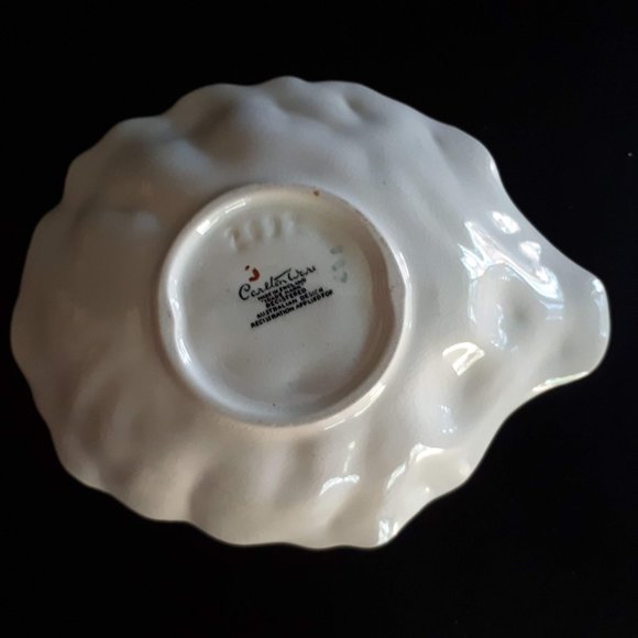 Carlton ware Cabbage leaf dish with Tomato design - Picture 8 of 9
